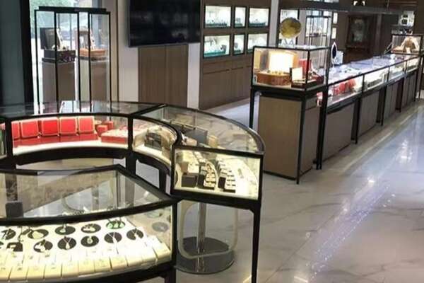 八步区奢侈品回收